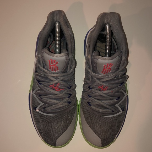 Kyrie 5 Wolf Grey Lime Blast - Picture 4 of 6